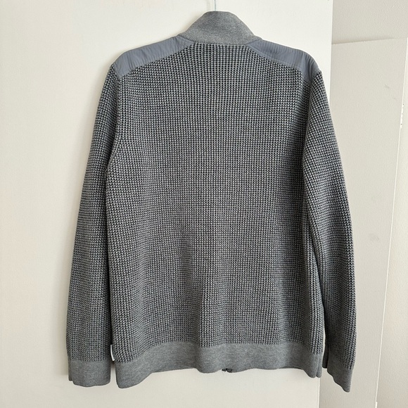 Gray sweater with zipper Calvin Klein size M-L - Picture 2 of 13